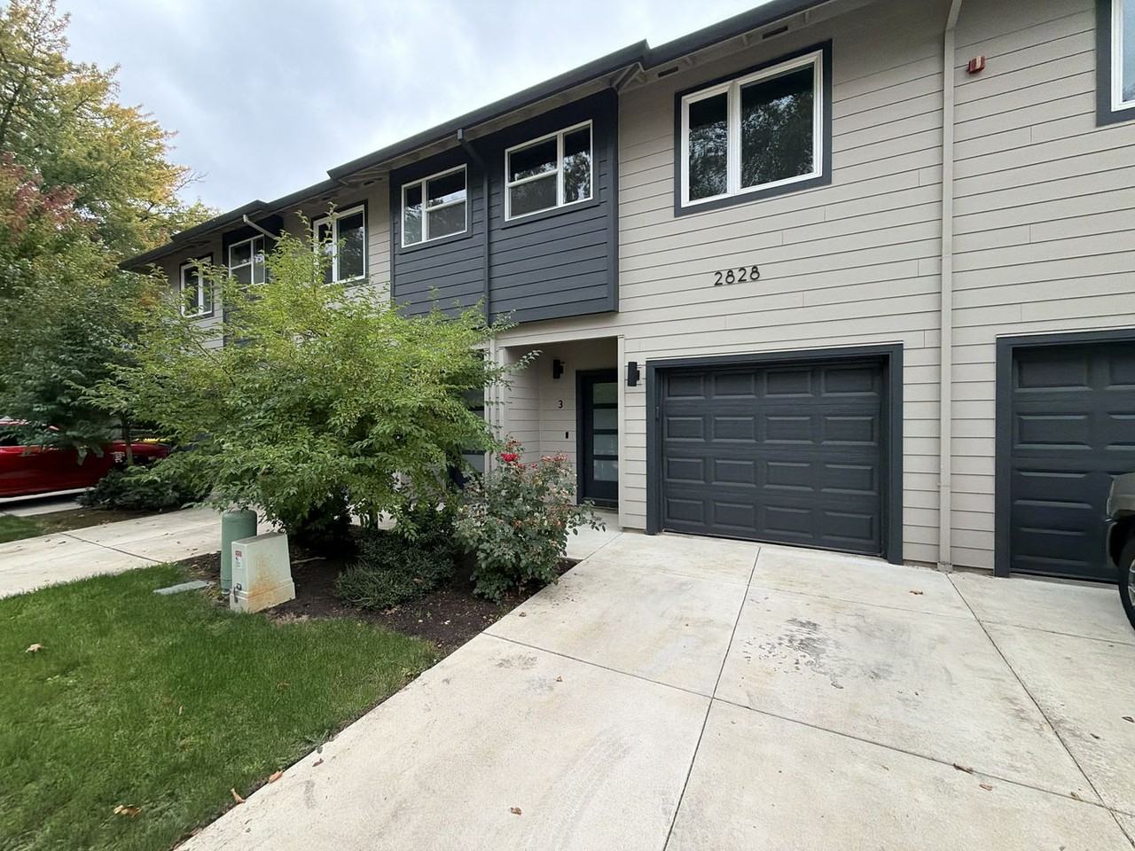 2828 22nd Ave #3 - Photo 2 of 30