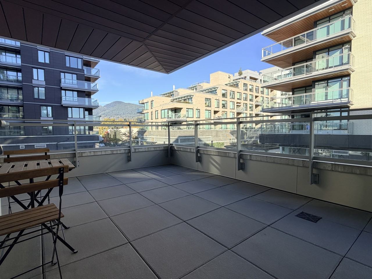 785 Harbour Way #304 - Photo 4 of 32
