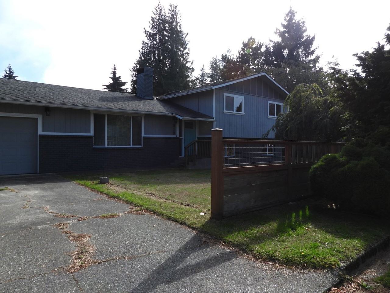 919 S F St - Photo 3 of 46