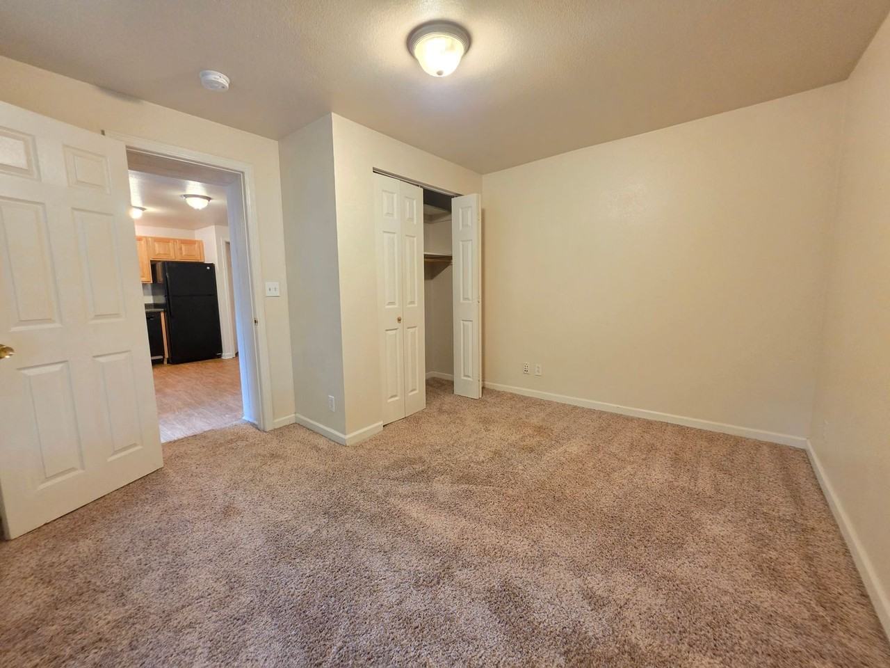 1000 Grandview Ave - Photo 7 of 40