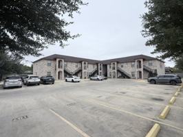 featured image of 1204 E Lyon St