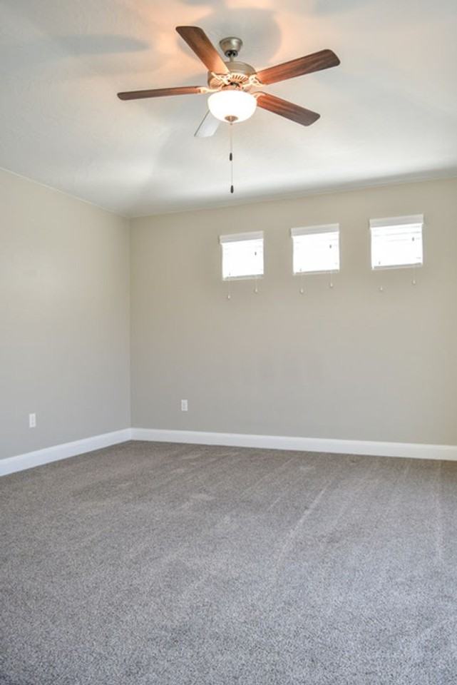 2520 Blackhawk Dr #32 - Photo 6 of 18