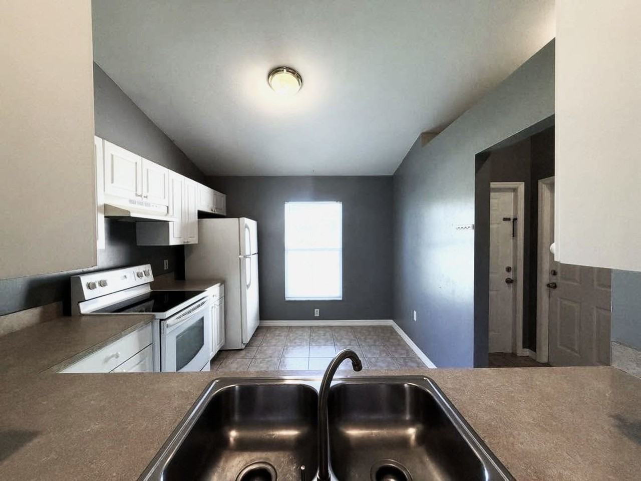 513 Ne 24th Ave - Photo 4 of 18