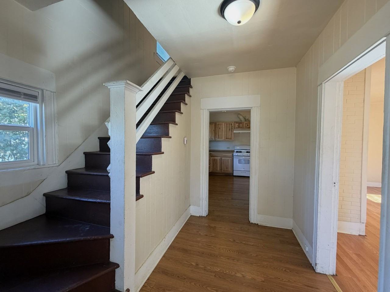 5266 Ne 15th Ave - Photo 2 of 12