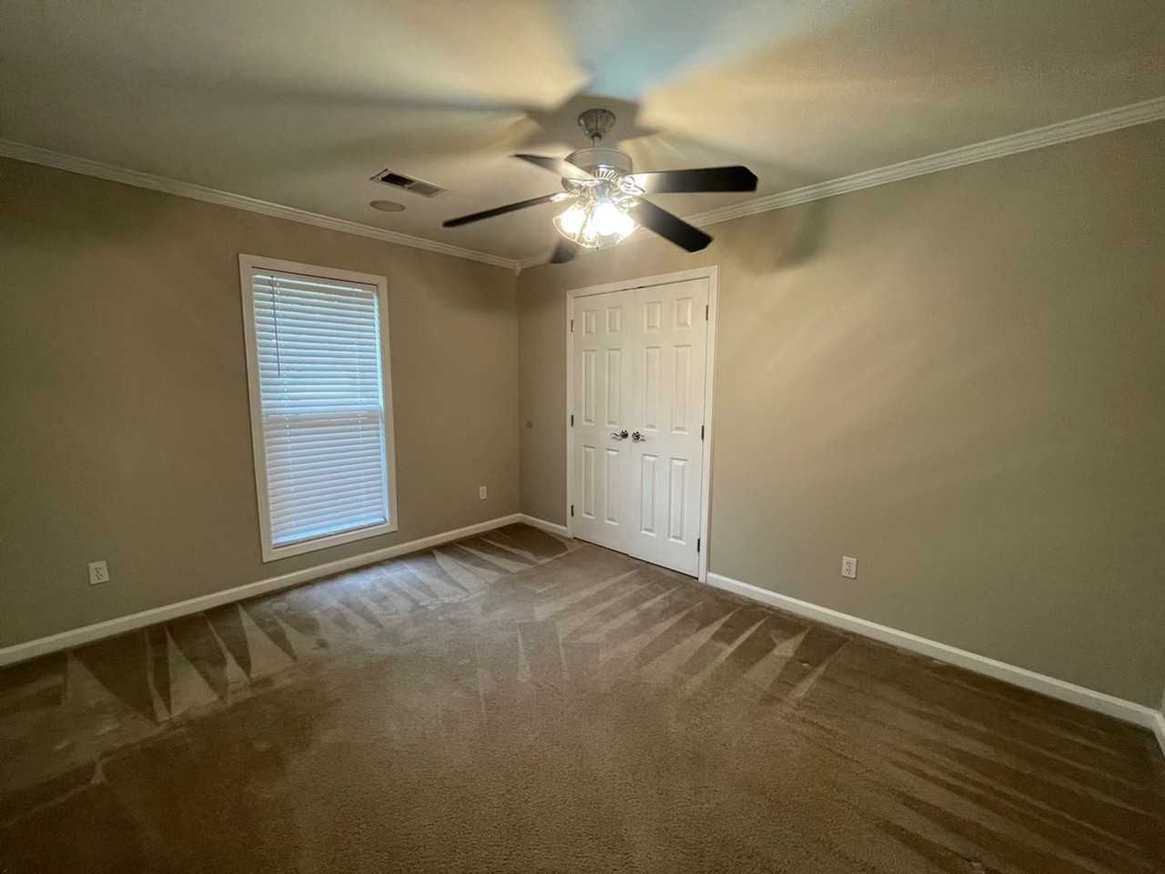 127 Romie Dr - Photo 7 of 20
