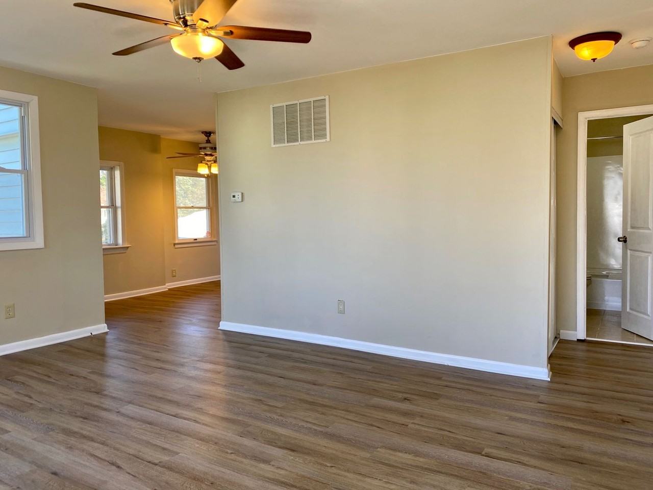 2025 Tred Avon Rd - Photo 4 of 22