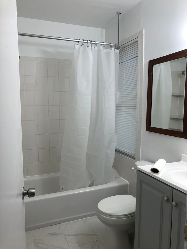 1119 S Clinton Ave - Photo 7 of 18