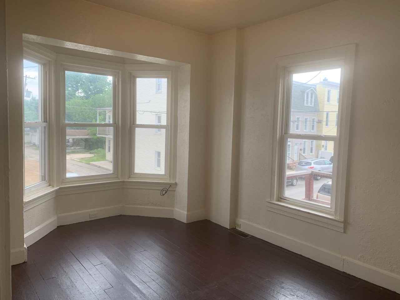 124 N West St #2 - Photo 2 of 13