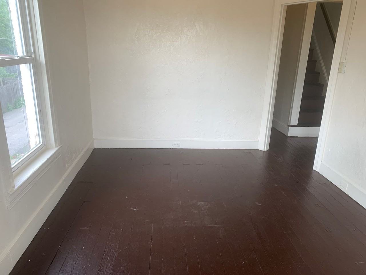 124 N West St #2 - Photo 3 of 13