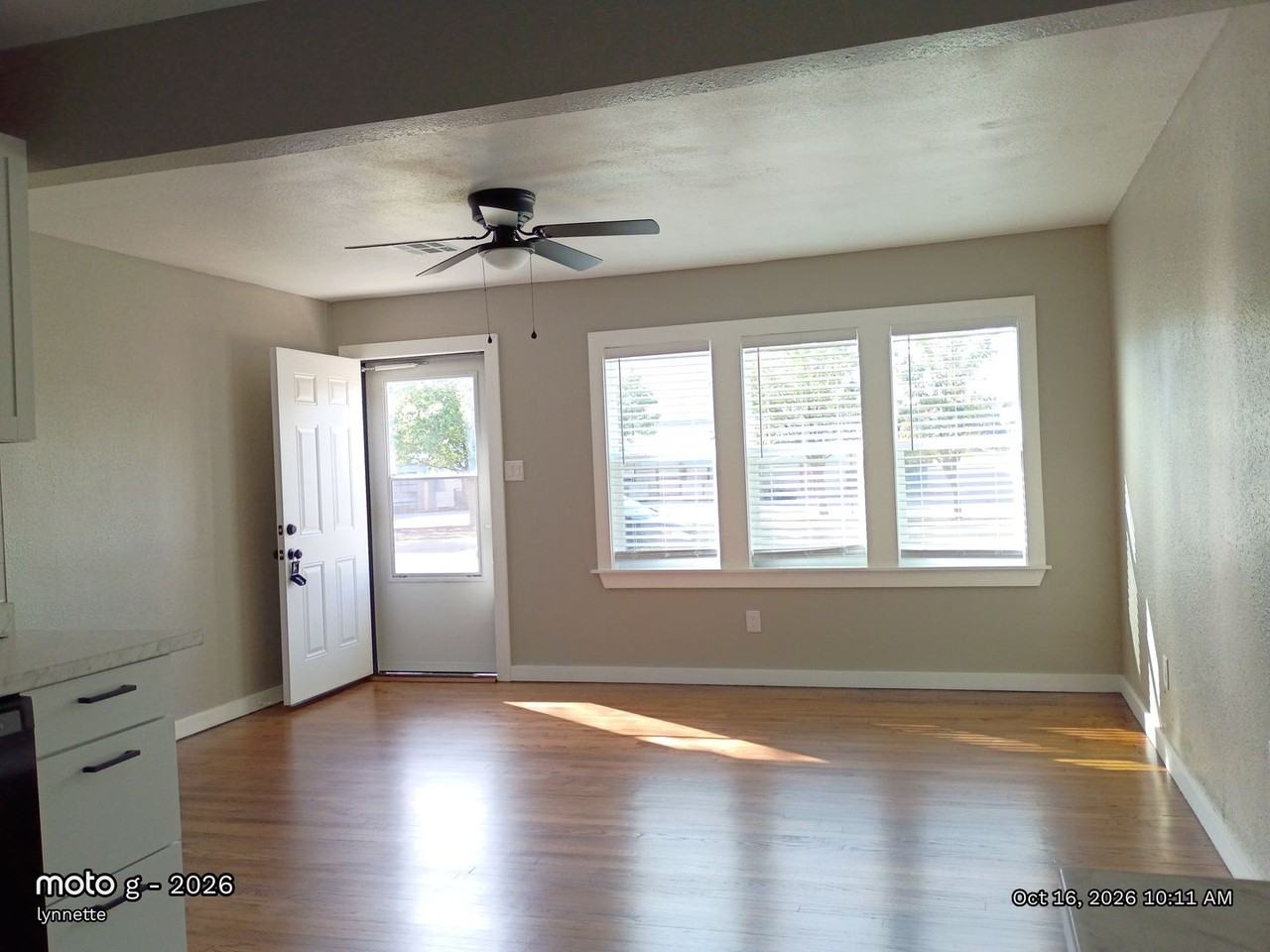 4121 Se 27th St - Photo 4 of 20