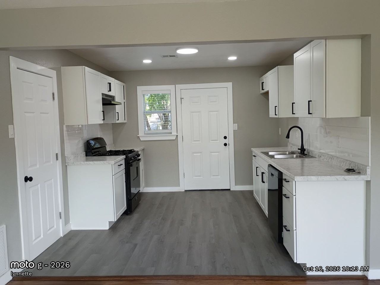 4121 Se 27th St - Photo 6 of 20