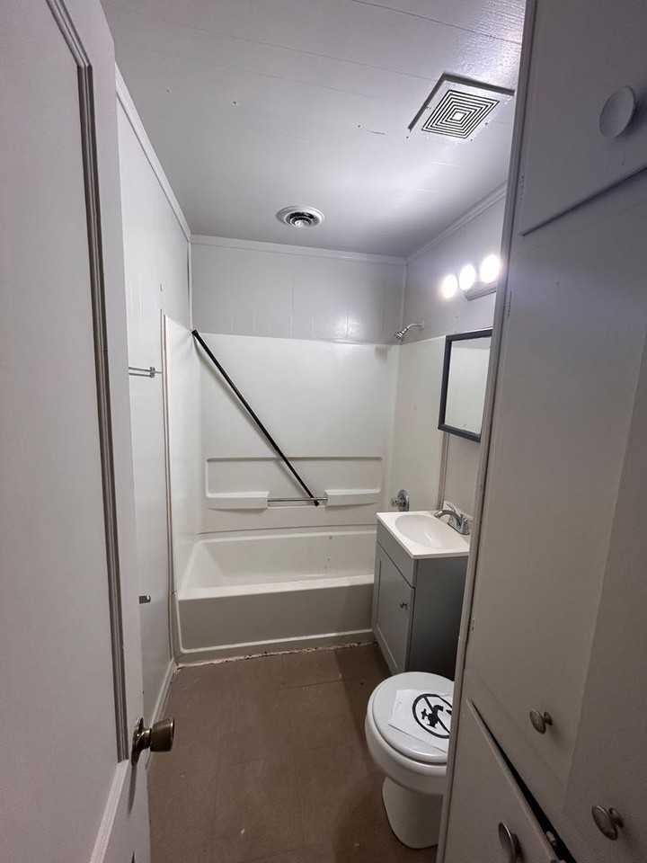 3114 Abbott St - Photo 6 of 6
