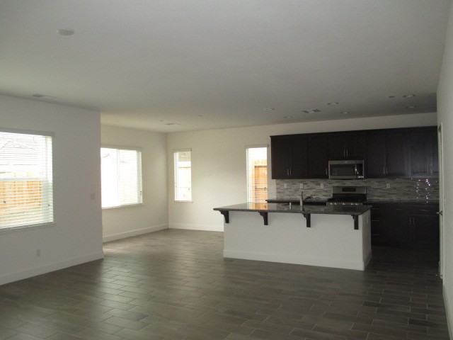 1613 Monroe Way - Photo 6 of 12