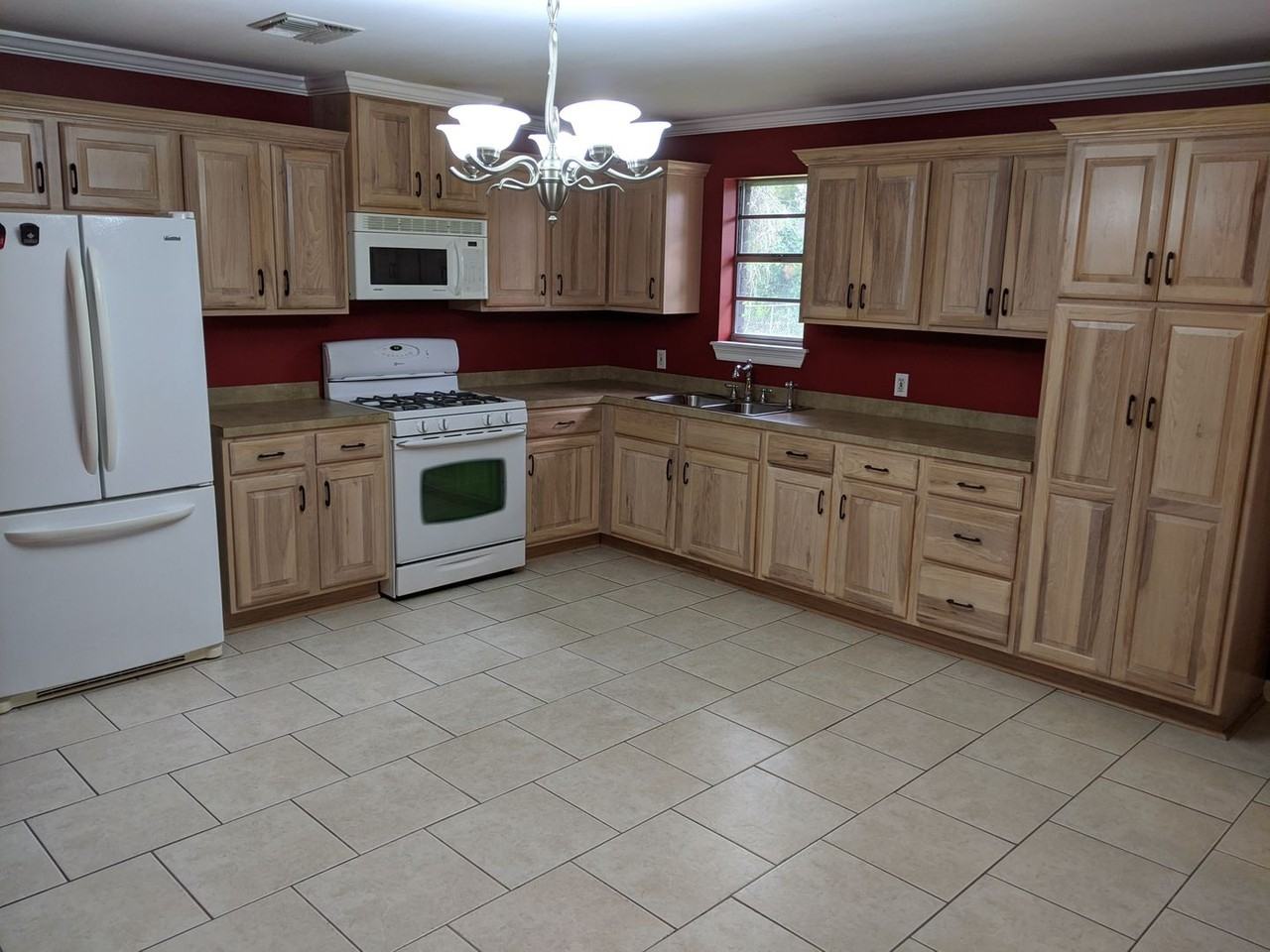 2103 Eraste Landry Rd - Photo 5 of 20