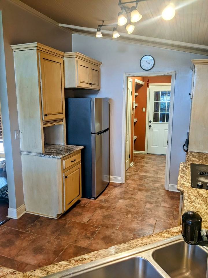 103 Southwood Dr - Photo 5 of 26