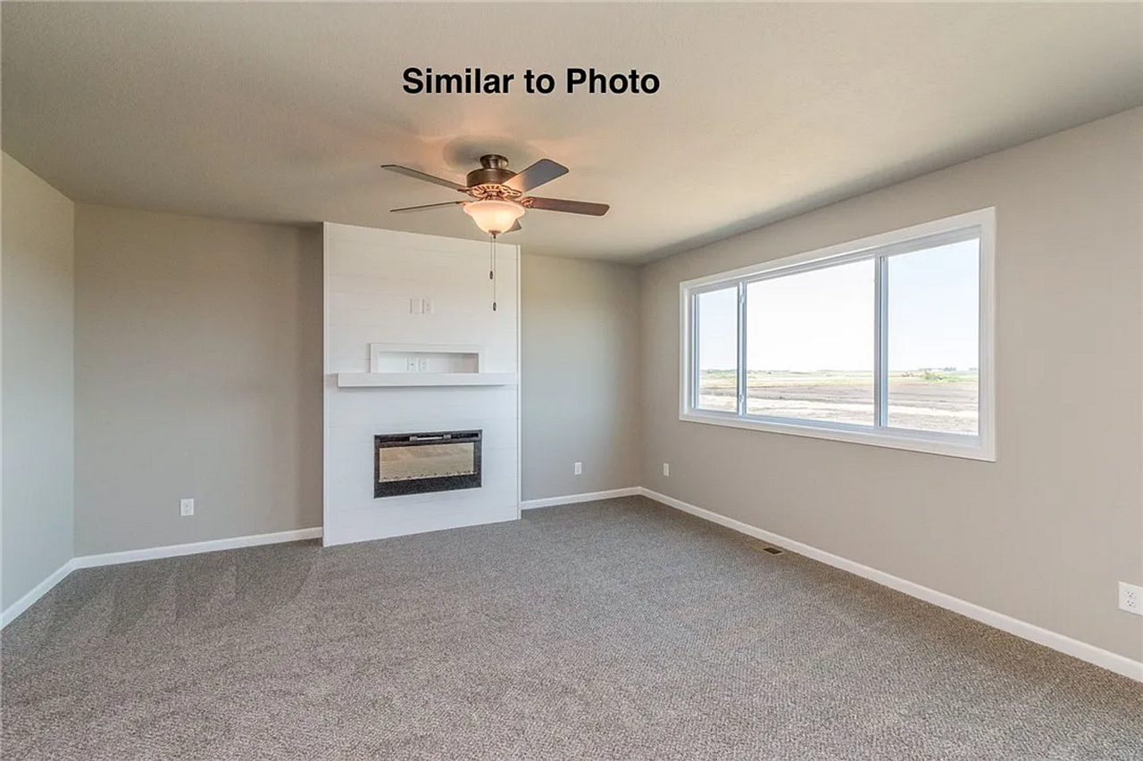 925 Knoll Dr - Photo 6 of 9