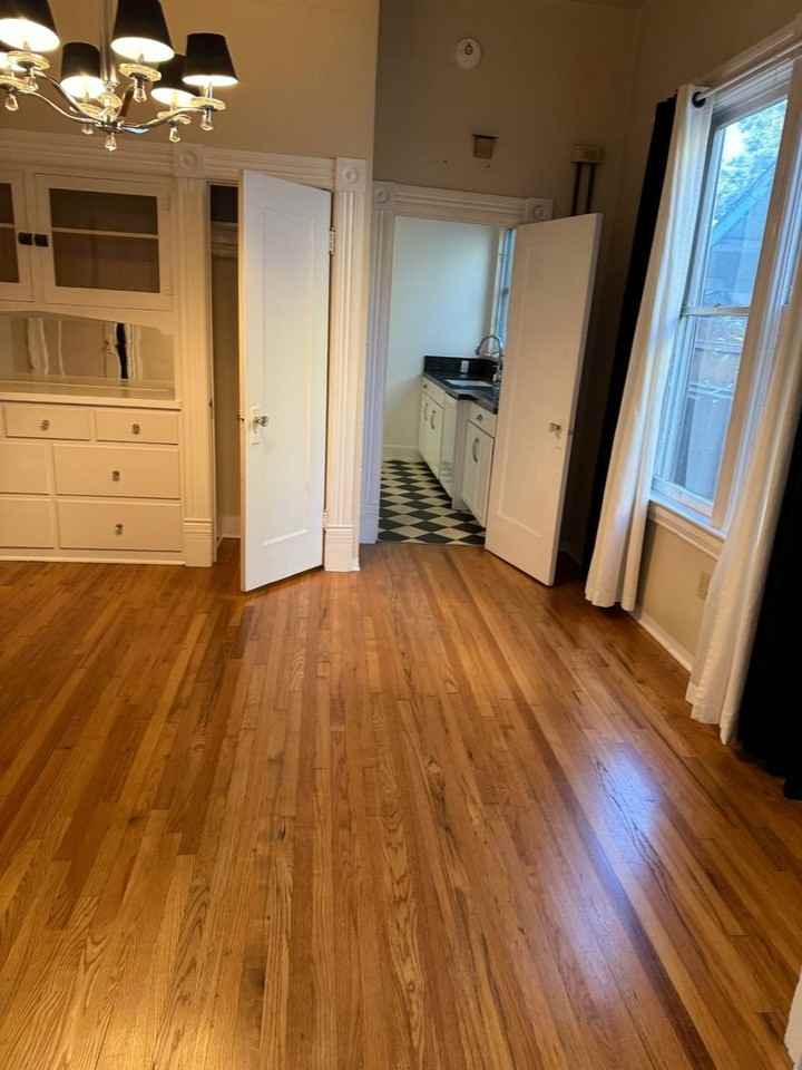1051 Buchon St - Photo 5 of 12