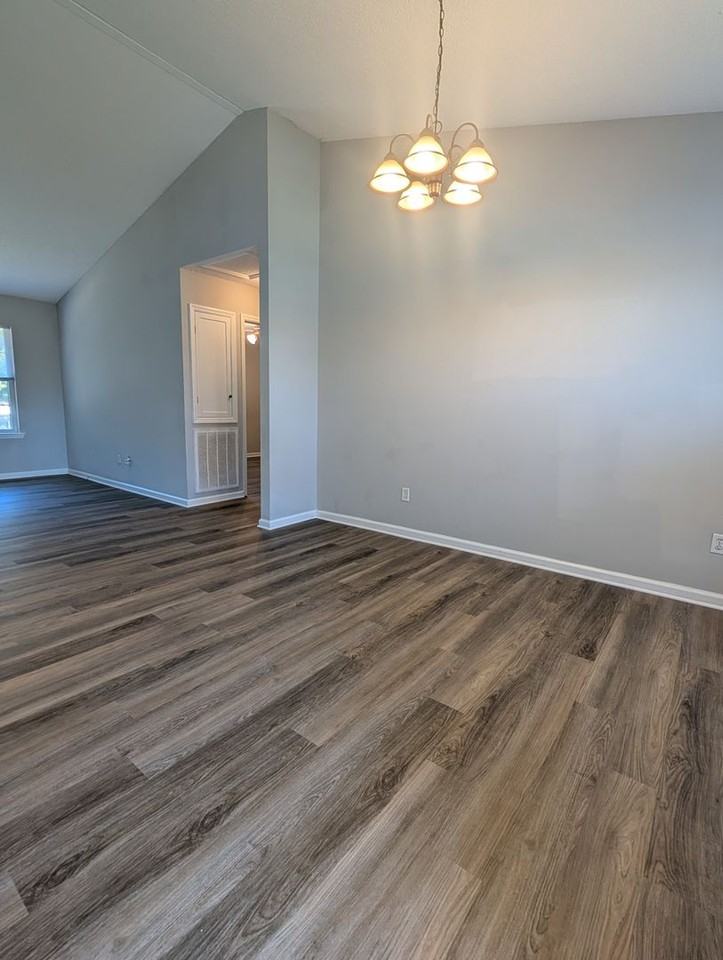 304 Celtic Ash St - Photo 4 of 24