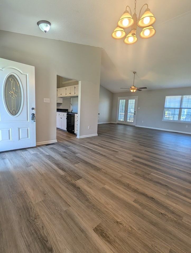 304 Celtic Ash St - Photo 5 of 24
