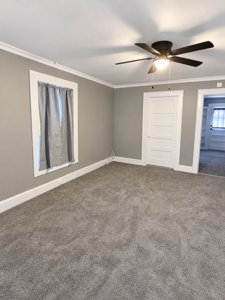 703 Louise Ave - Photo 7 of 9