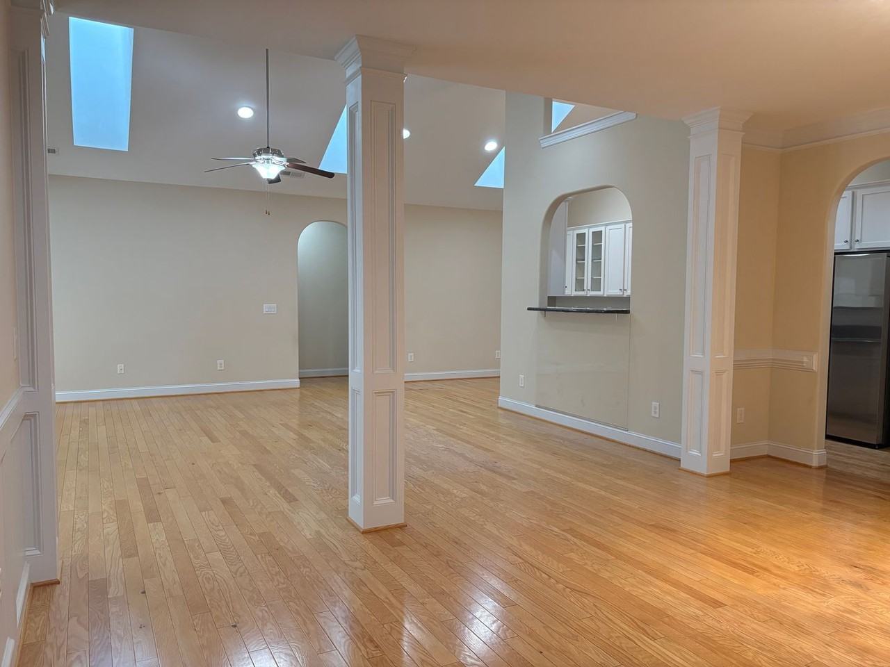204 Friedberg Village Dr - Photo 4 of 27