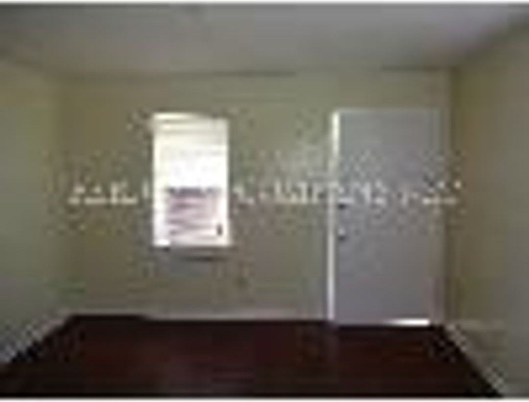 956 Emmie St - Photo 4 of 31