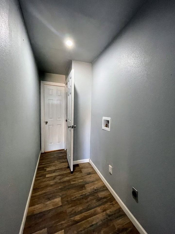 4207 Walnut St - Photo 4 of 14