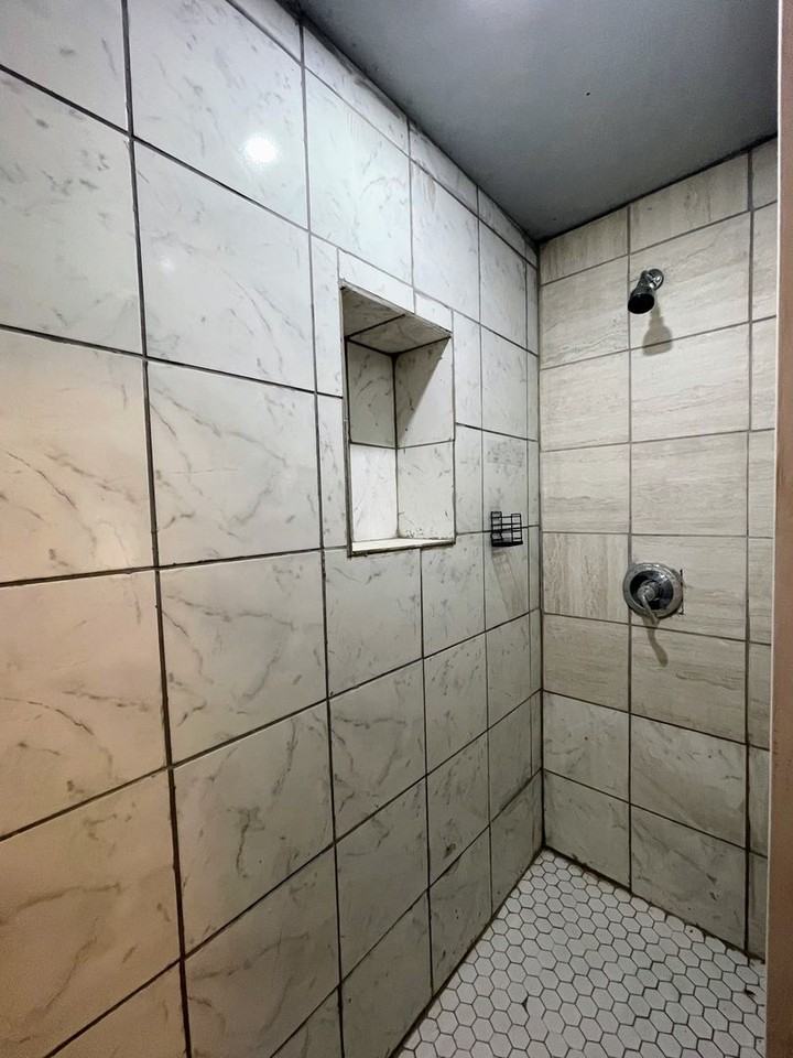 4207 Walnut St - Photo 6 of 14