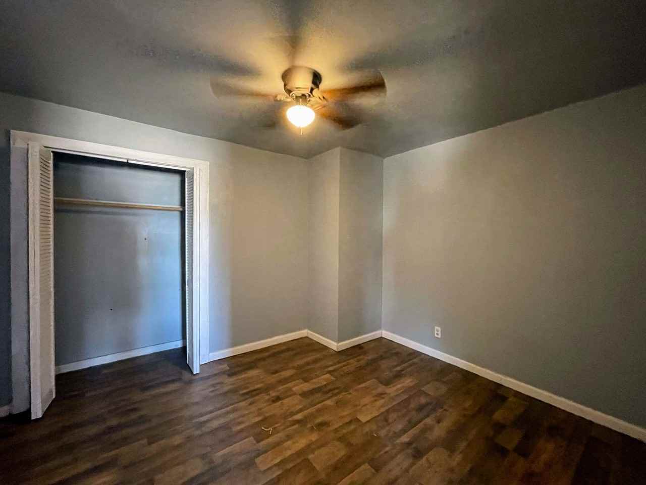 4207 Walnut St - Photo 7 of 14