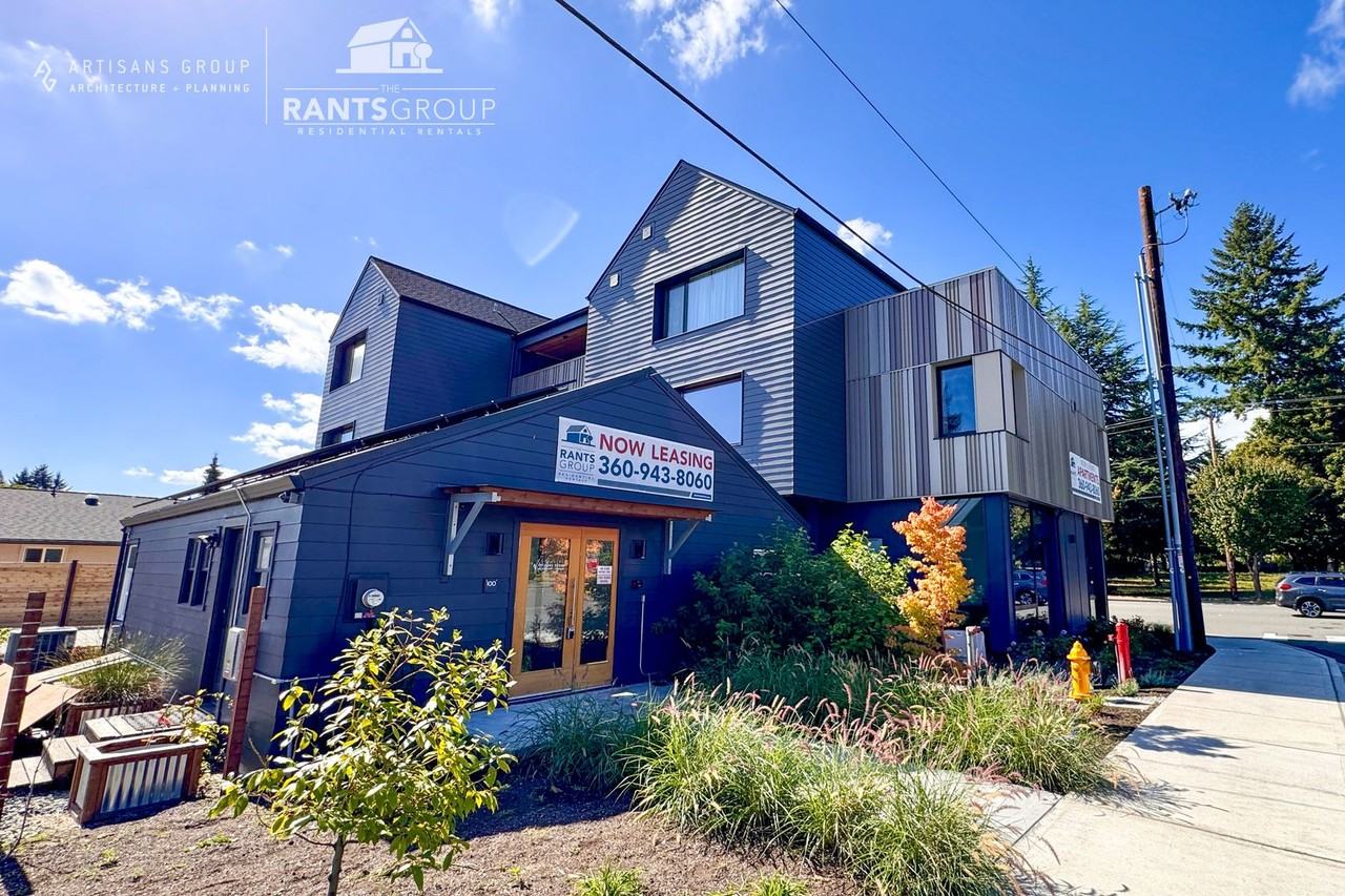 6504 Capitol Blvd Se - Photo 2 of 26