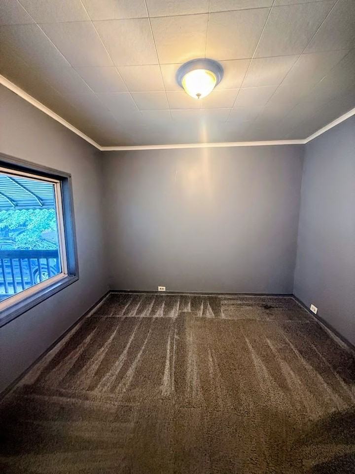 673 Virginia Ave - Photo 2 of 9