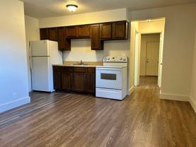 708 W 10th St #F - Photo 1 of 1