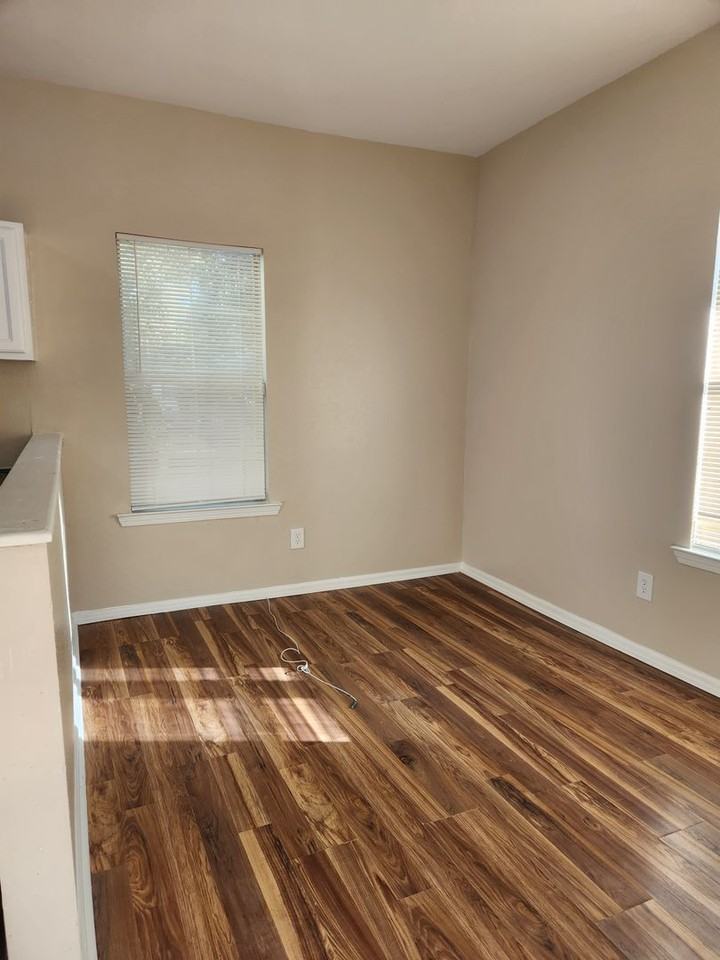 1787 N 49th St - Photo 3 of 10