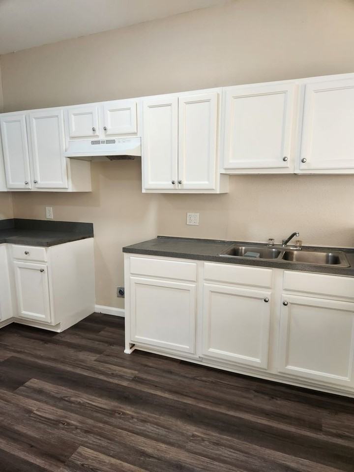 1787 N 49th St - Photo 4 of 10
