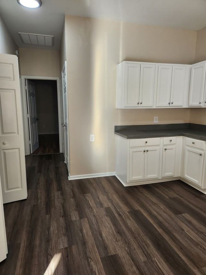 1787 N 49th St - Photo 5 of 10