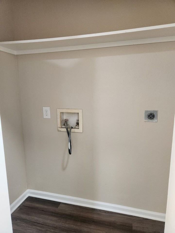 1787 N 49th St - Photo 6 of 10