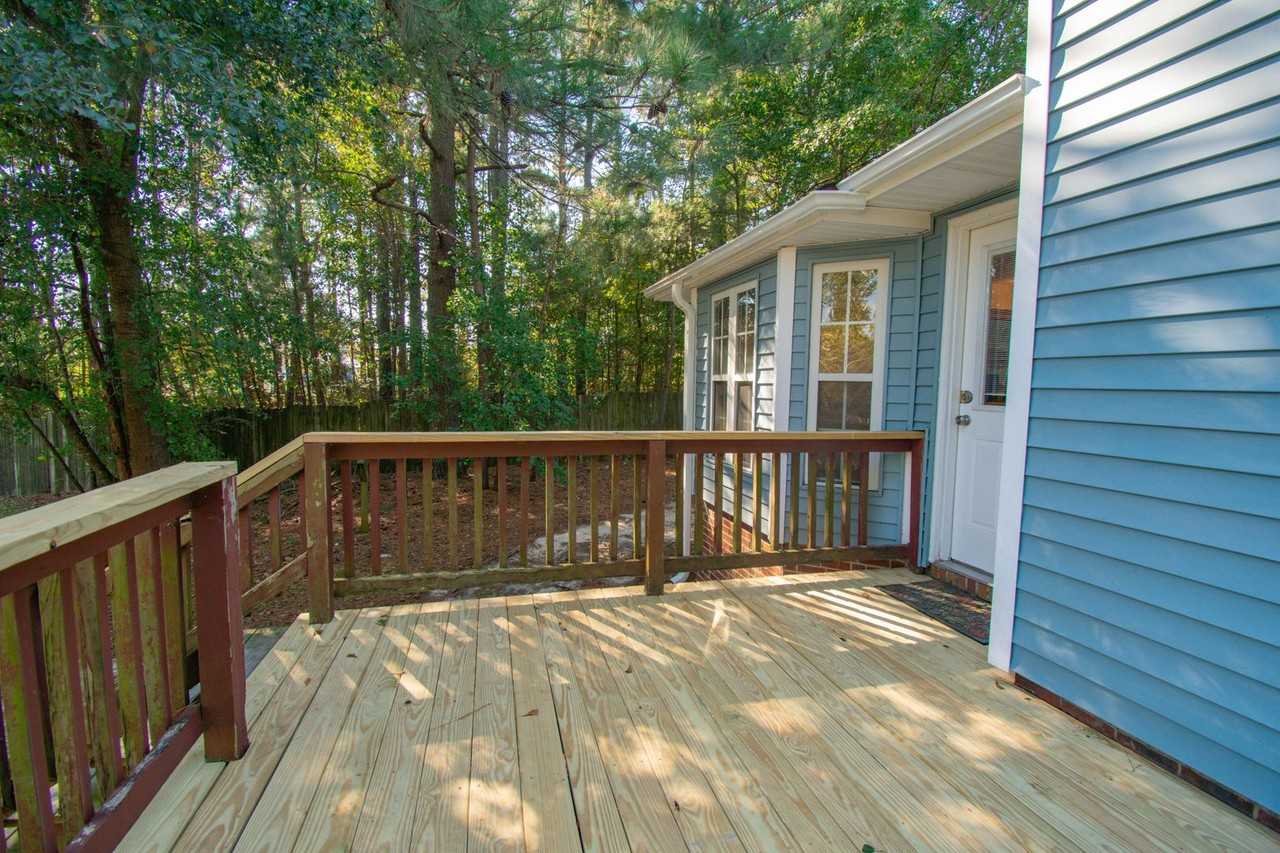 118 Liberty Ct - Photo 2 of 25