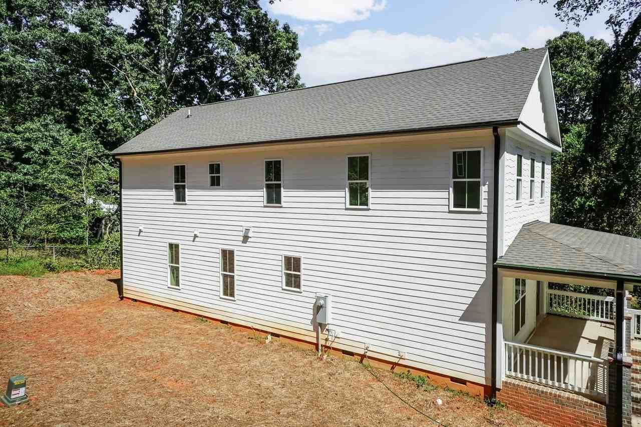 106 Sherwood Ln - Photo 6 of 31