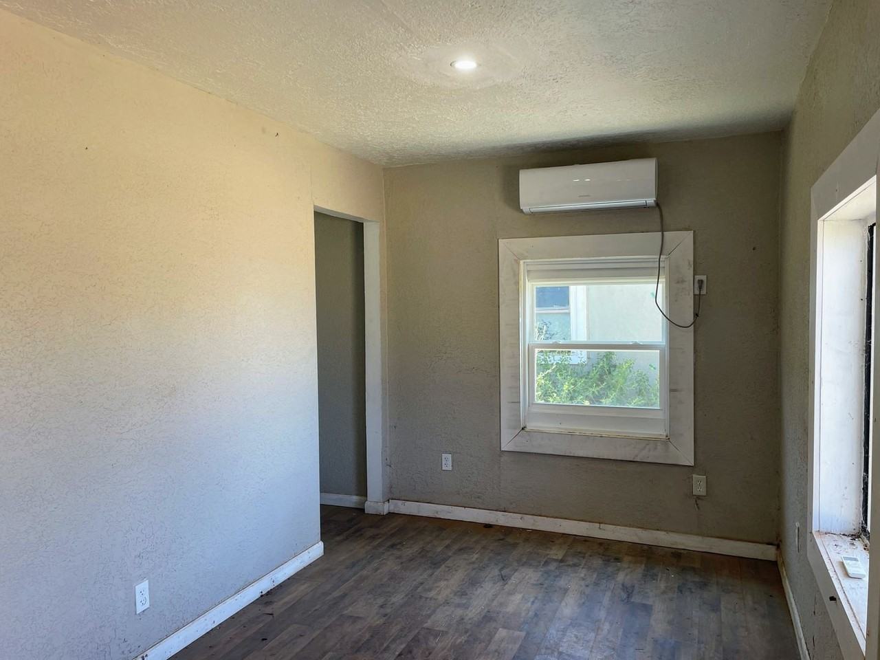 4207 Walnut St #B - Photo 3 of 14