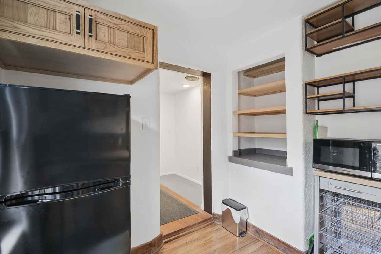 626B Gomez Rd - Photo 4 of 21