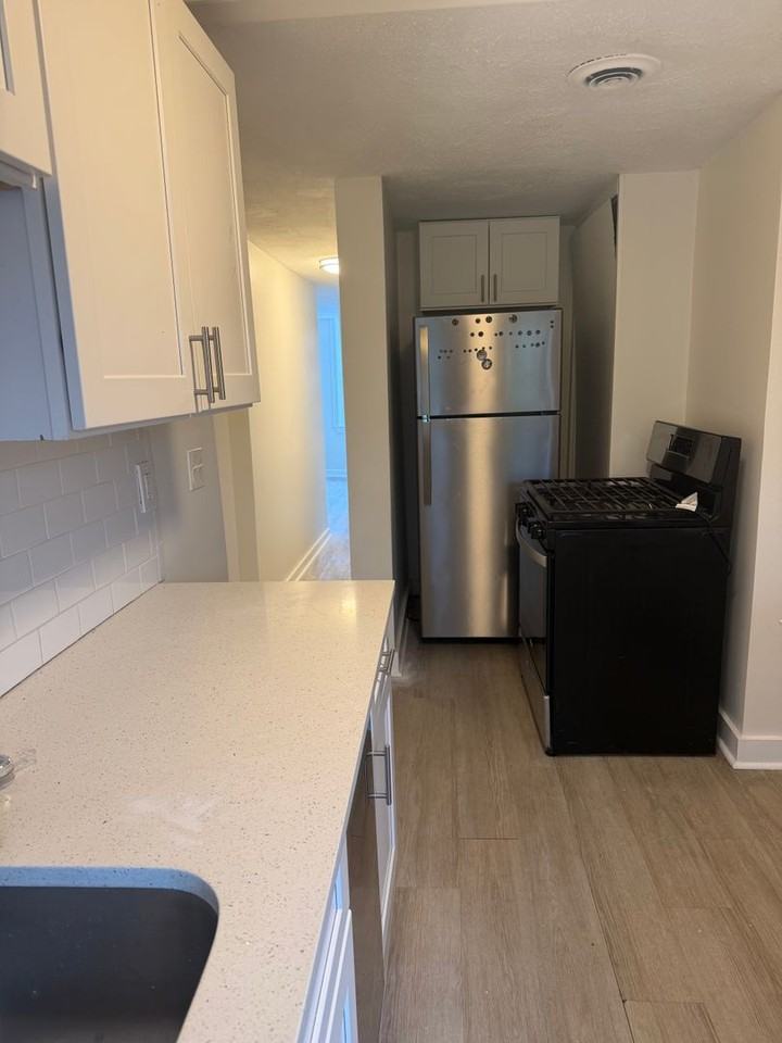 199 Cambridge St - Photo 6 of 8