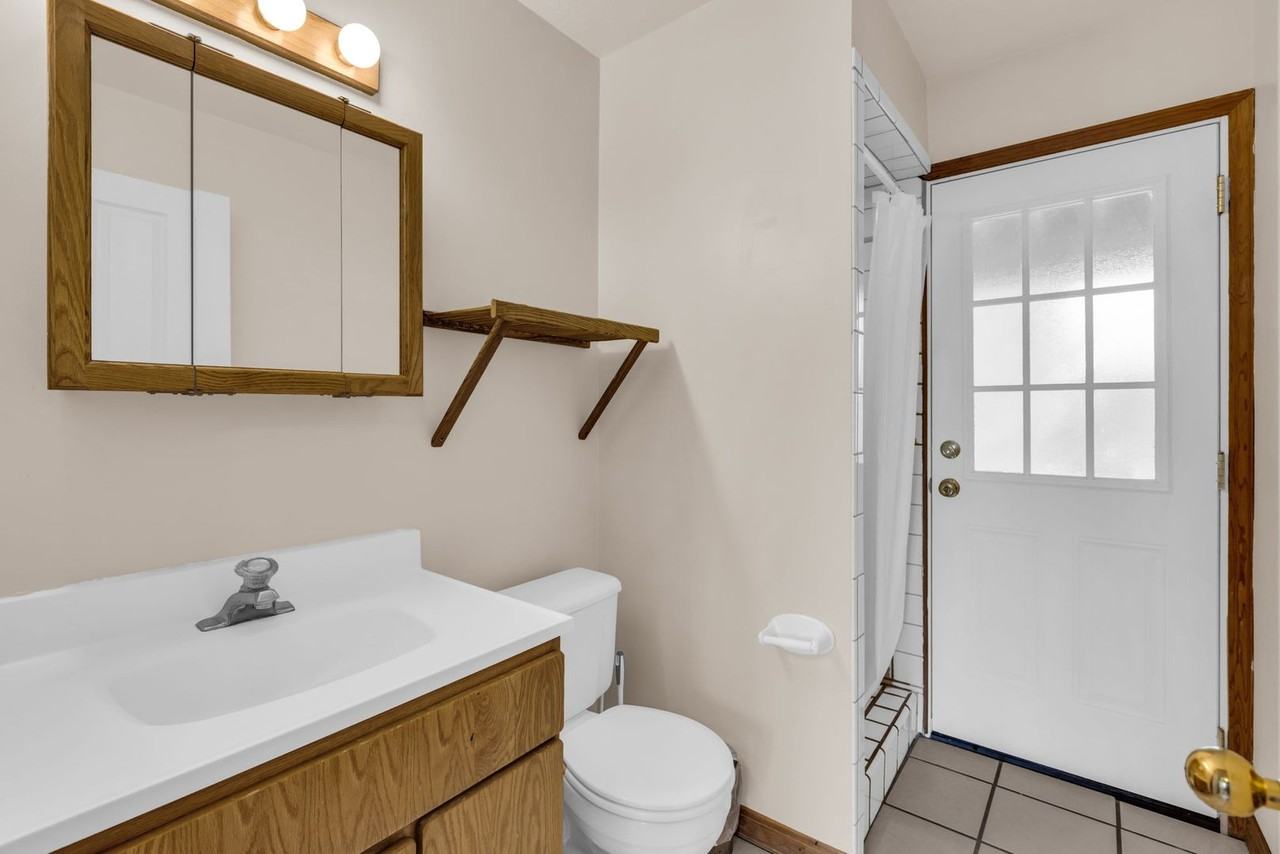 207 Daly Ave - Photo 6 of 14