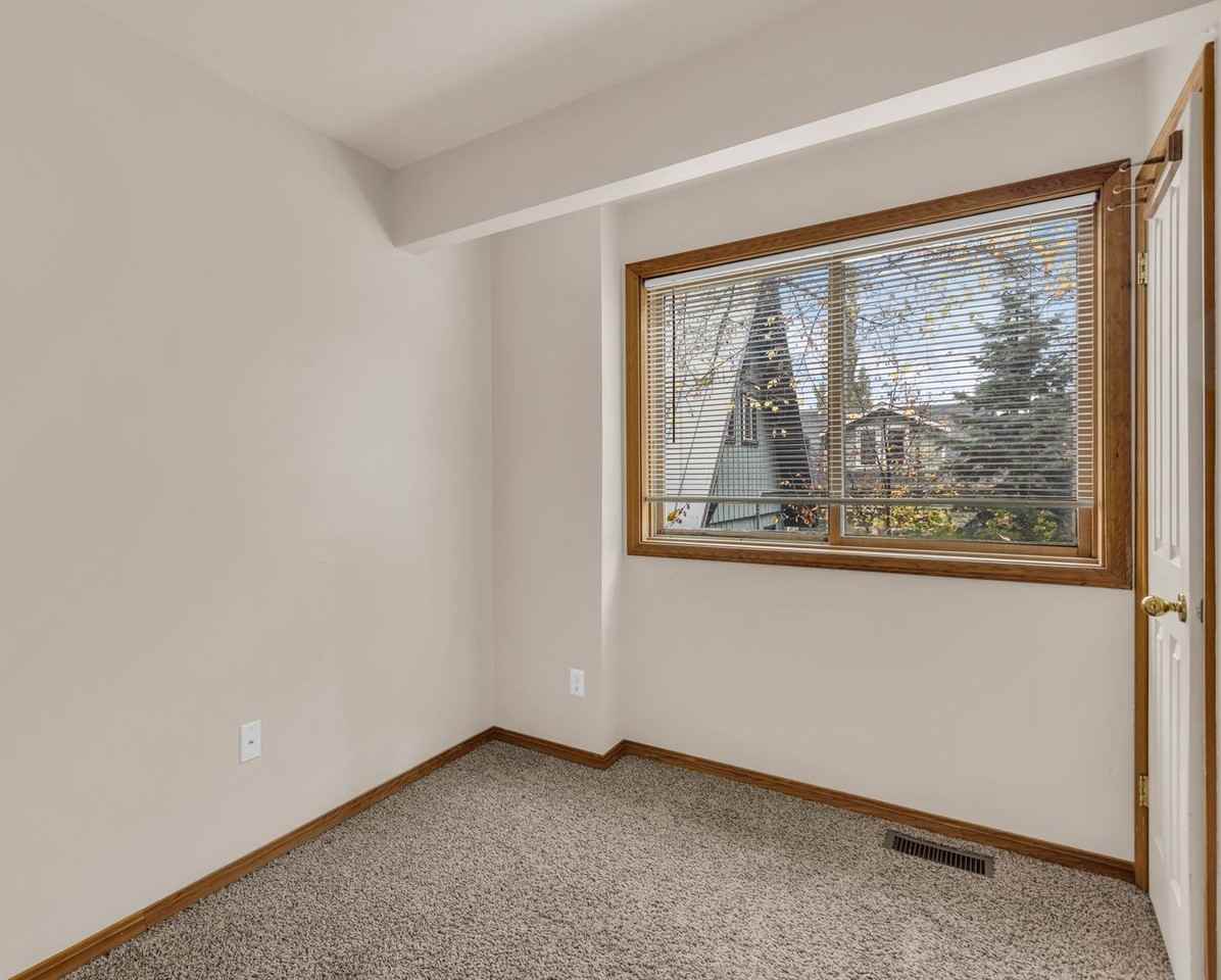 207 Daly Ave - Photo 7 of 14