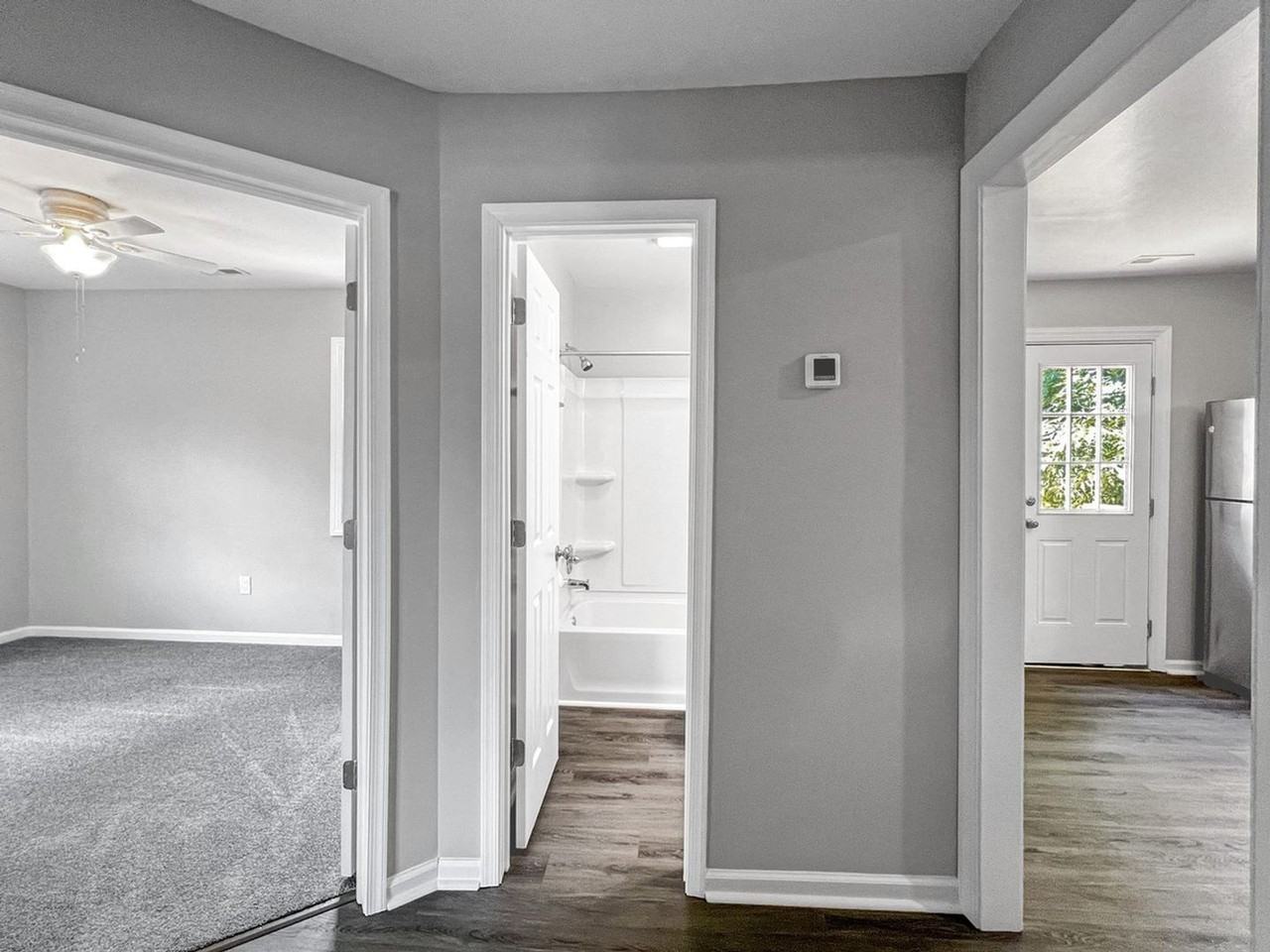 4720 Wistar Rd - Photo 6 of 18