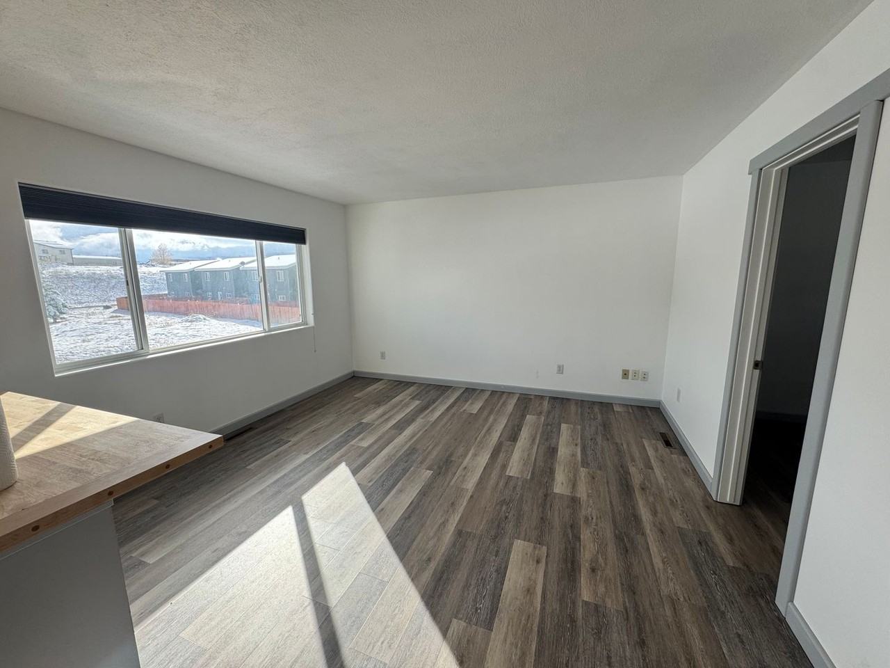 121 Gravel Hollow Dr - Photo 4 of 20