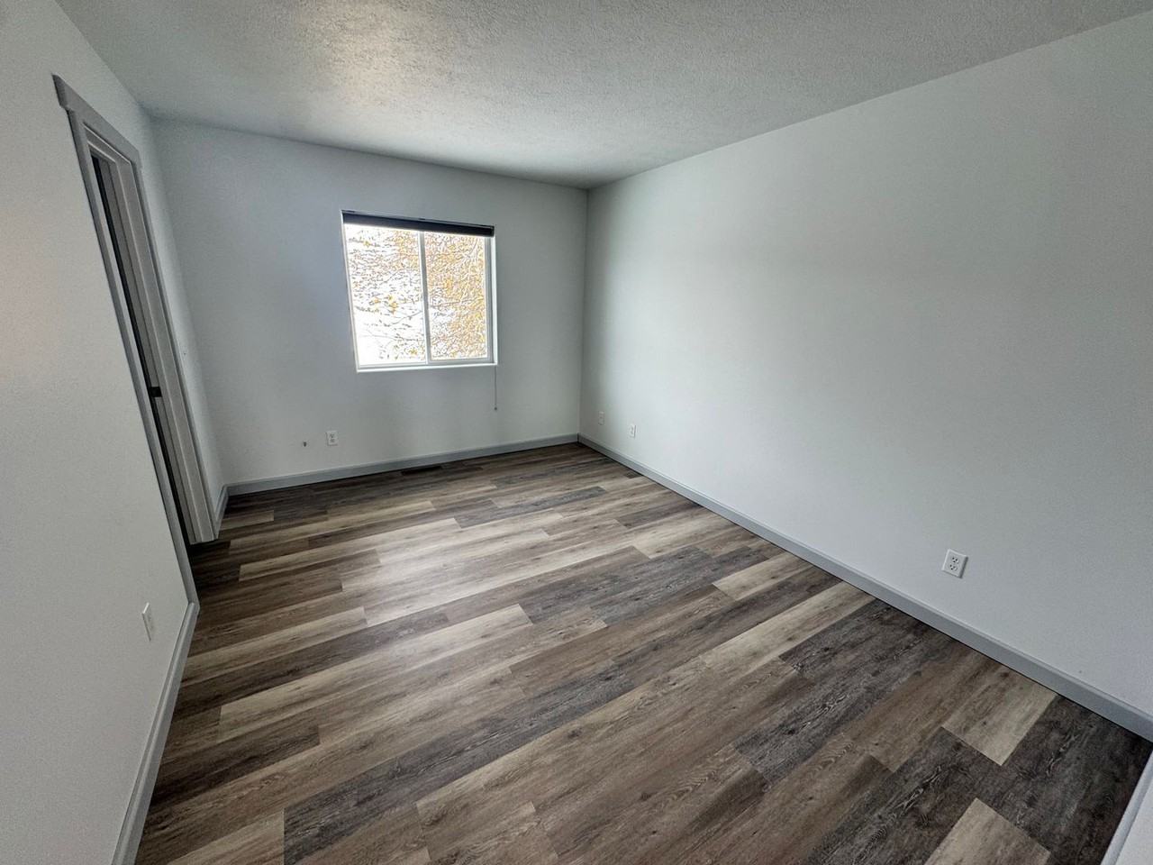 121 Gravel Hollow Dr - Photo 7 of 20