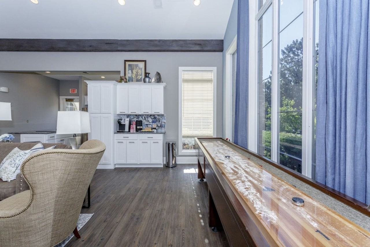 Signature Place Apartments - Photo 5 of 18