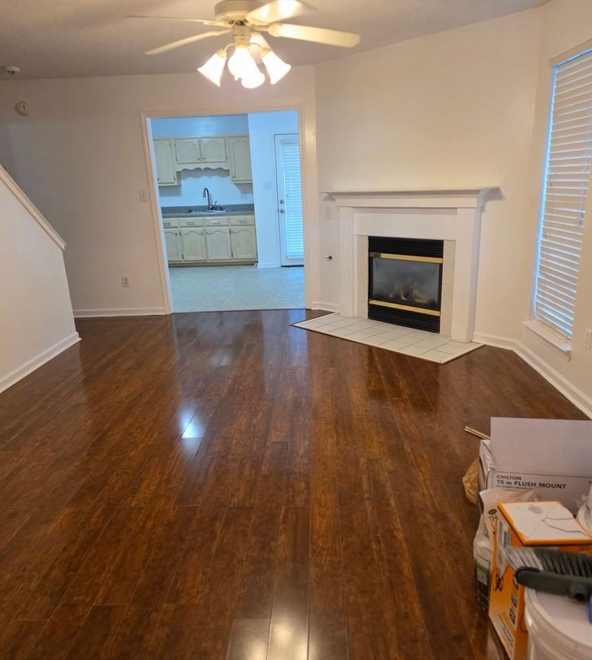 1624 1624 Central Trails Drive*****CHOICE HOME WARRANTY***** - Photo 2 of 16