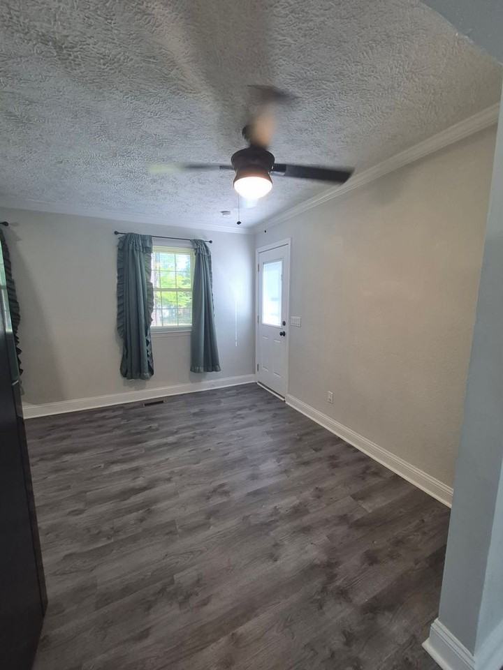 814 Juniper Dr - Photo 6 of 13