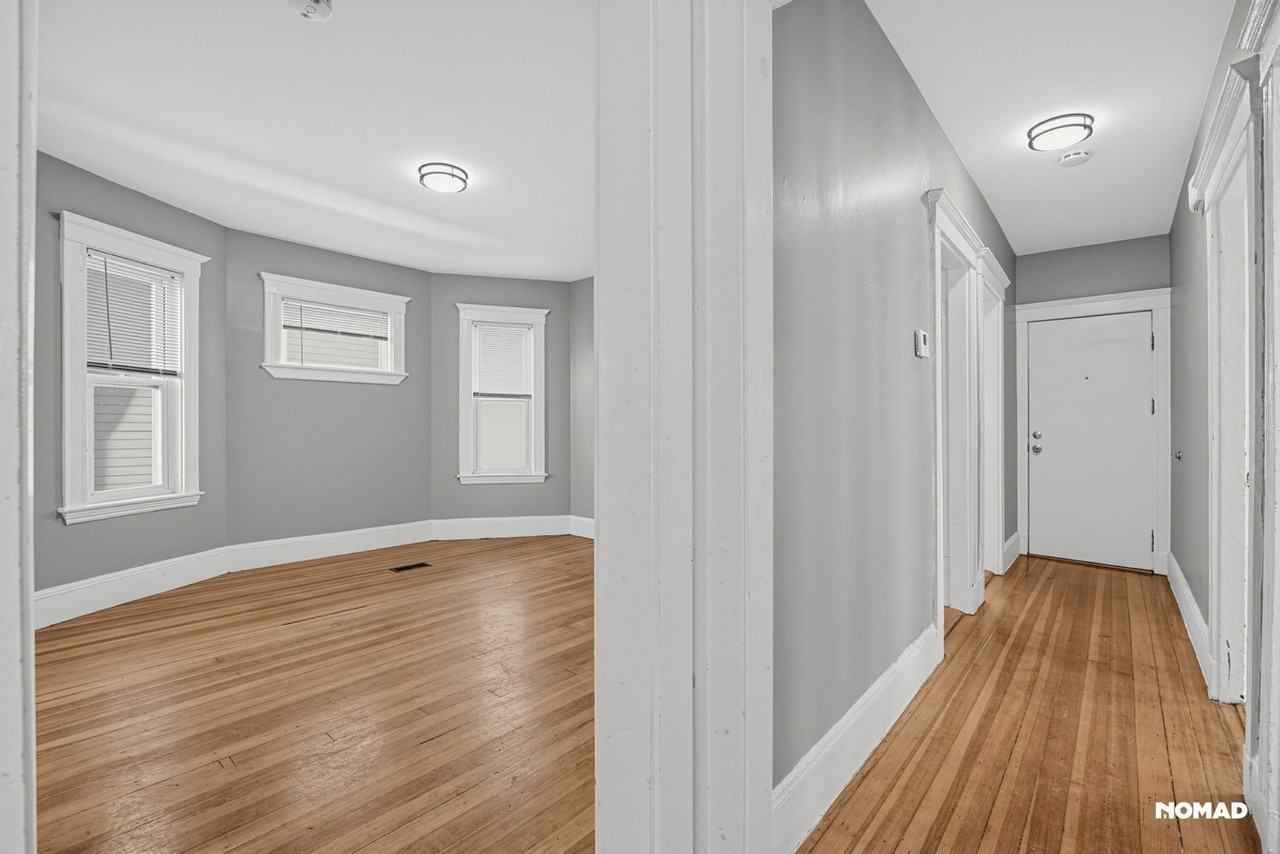 29 W Tremlett St - Photo 4 of 38